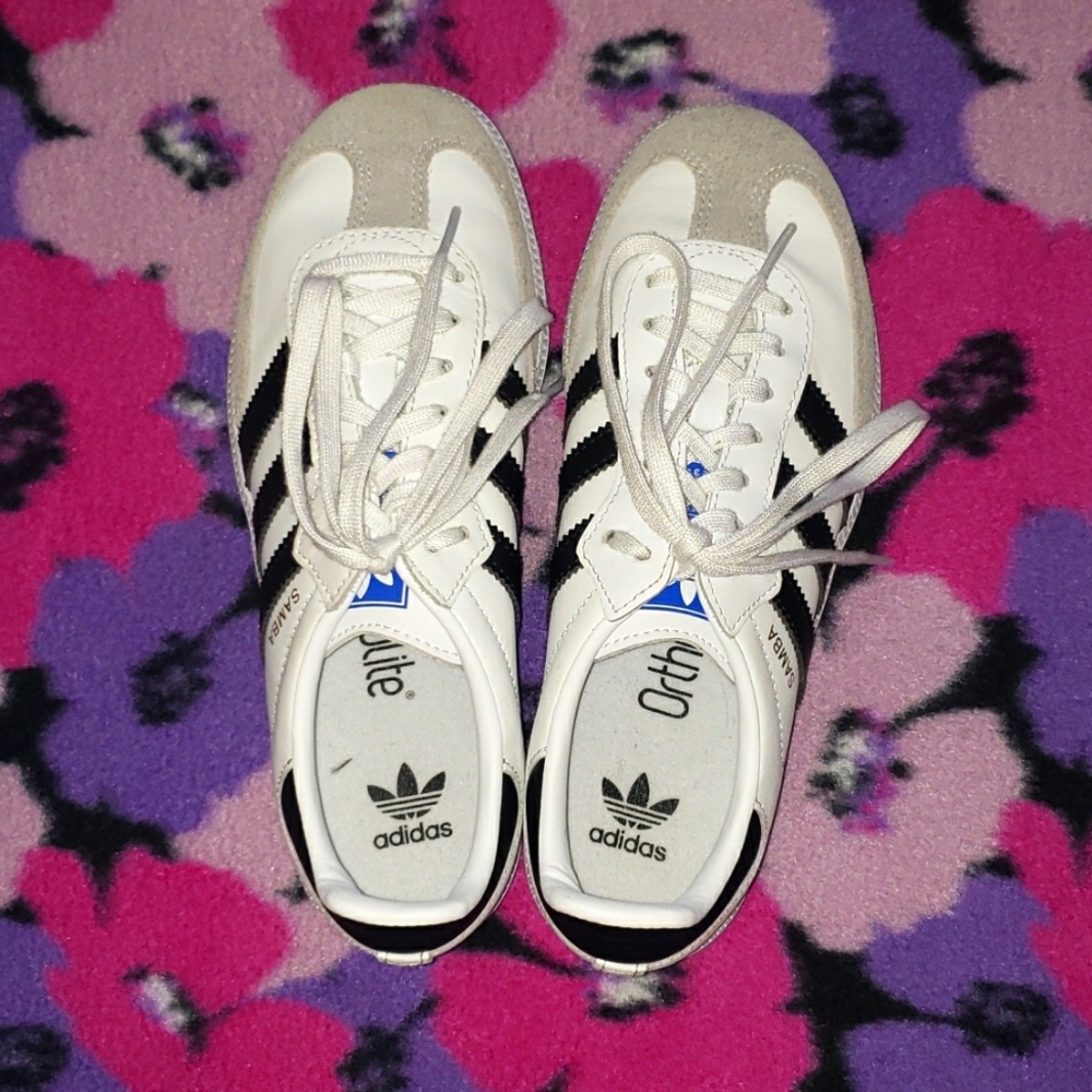 Adidas   Sambas